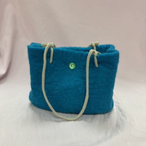 羊毛バッグ作り